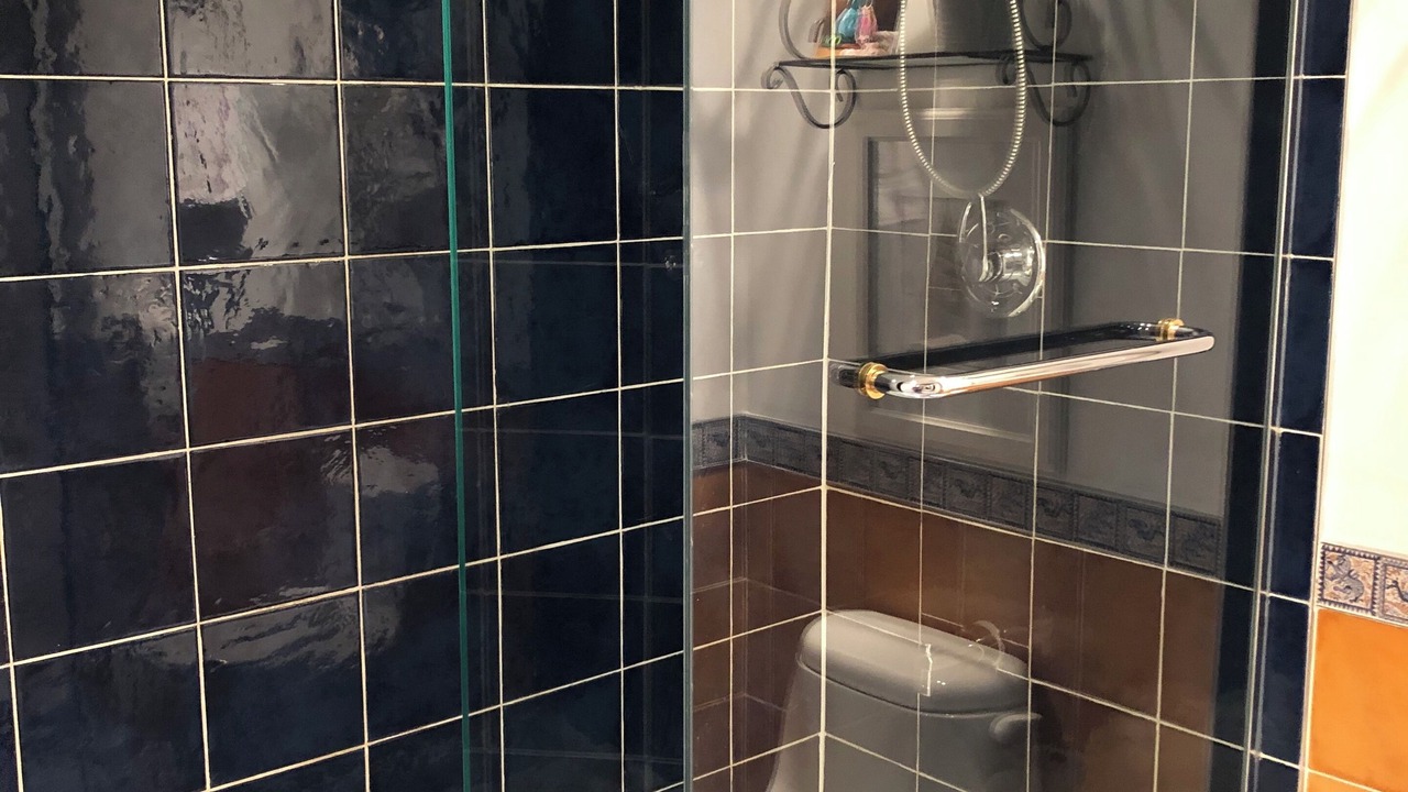 Photo of Bathroom in Shaughnessy Village