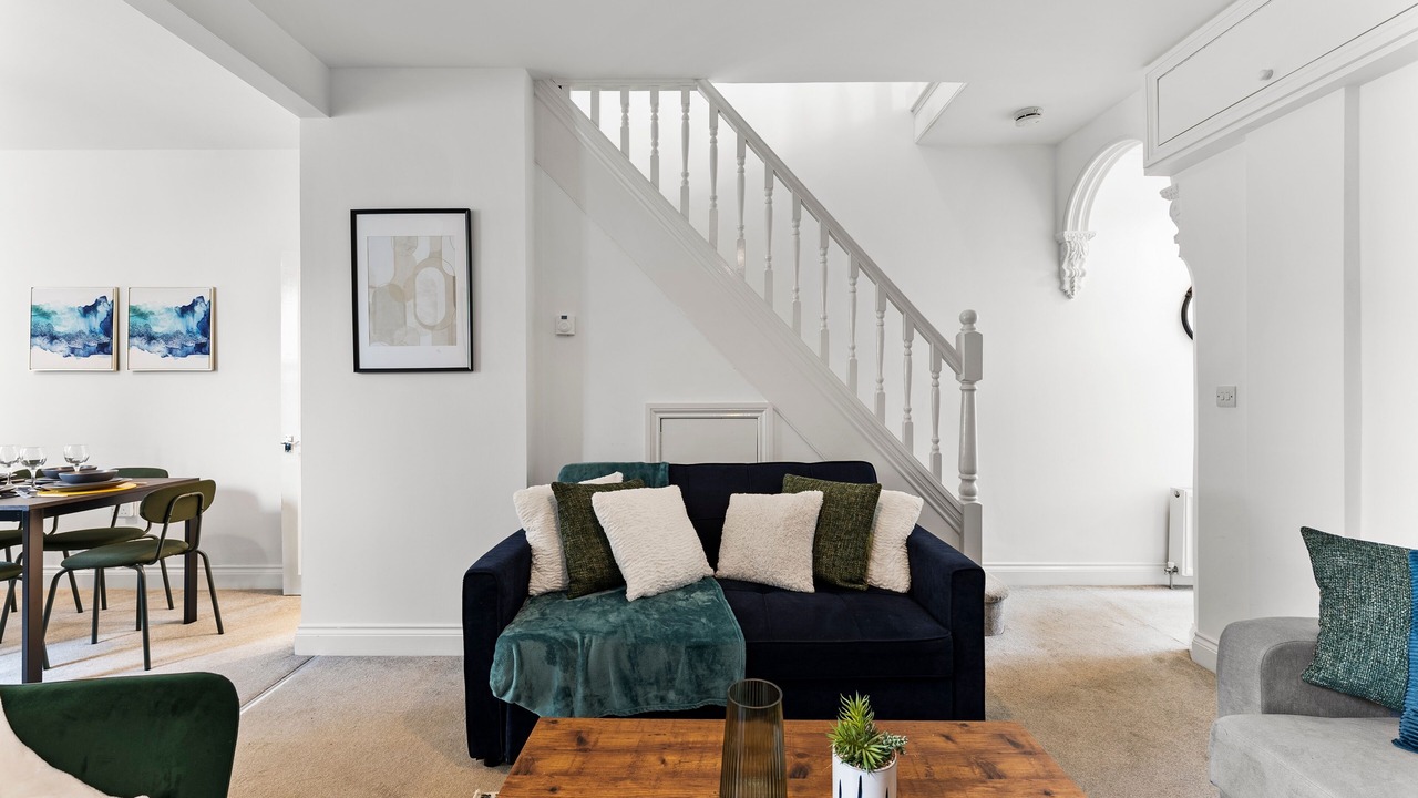 Photo of Livingroom in Southville