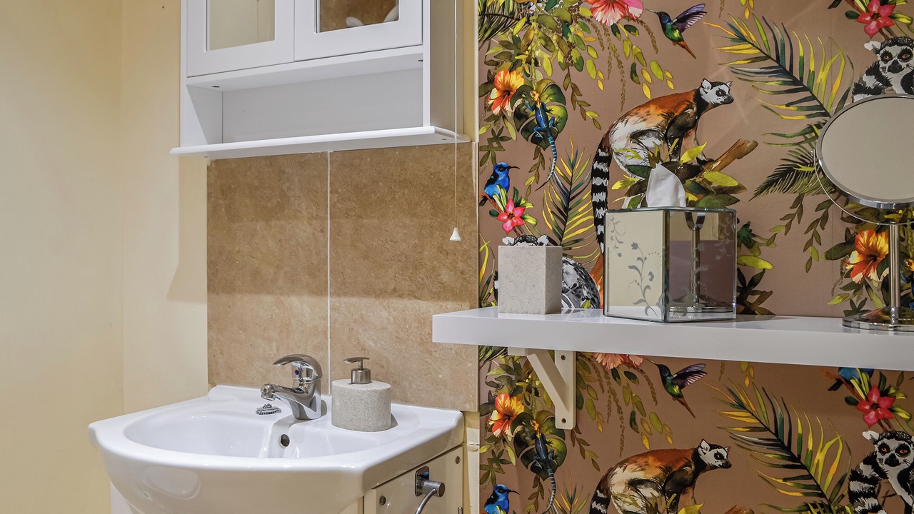 Photo of Bathroom in Wing