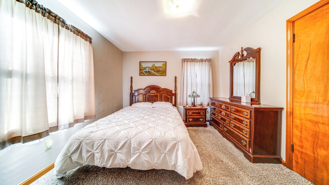 Photo of Bedroom in Ashtabula