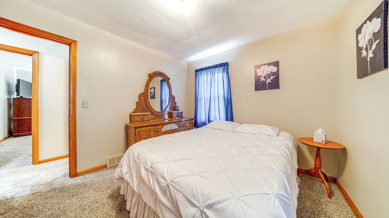 Photo of Bedroom in Ashtabula