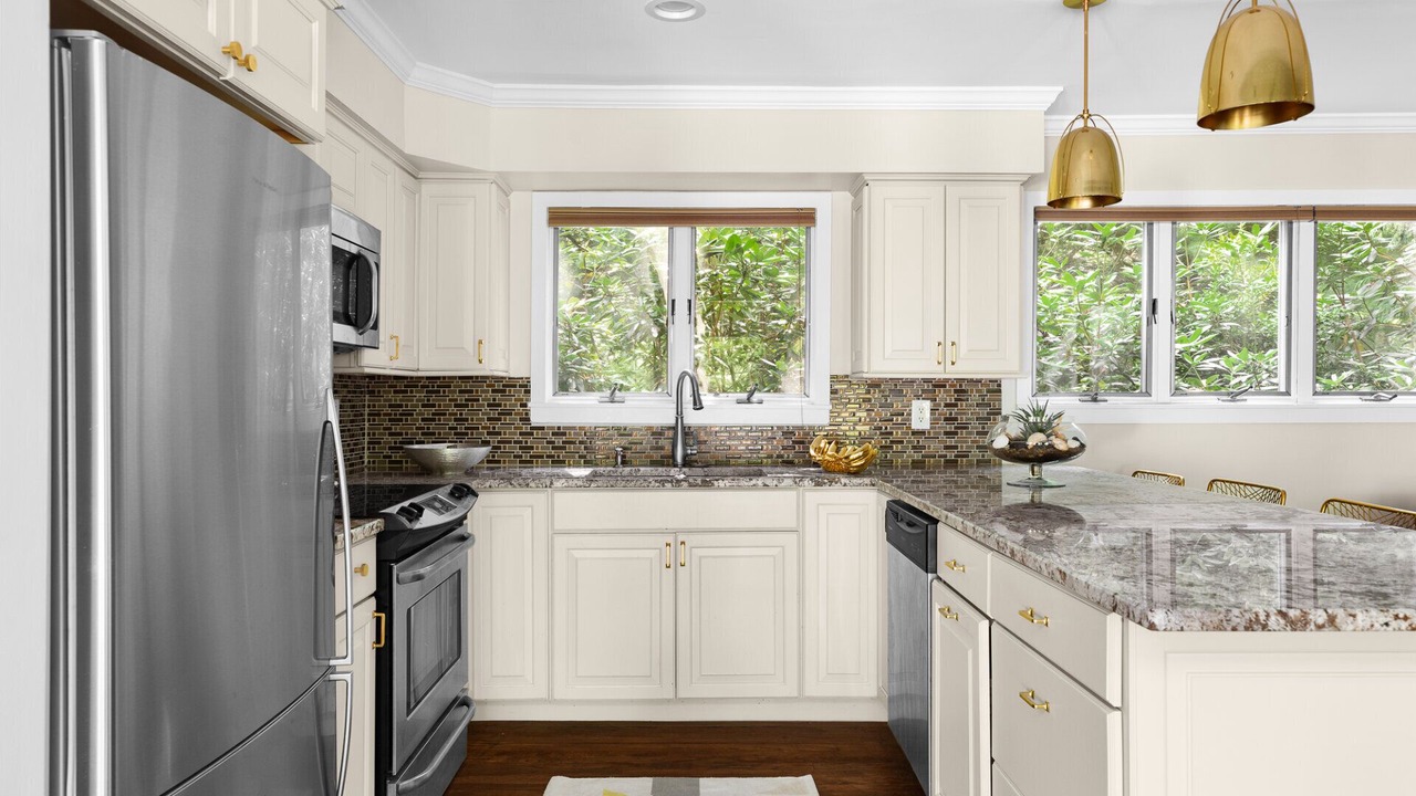 Photo of Kitchen in East Hampton