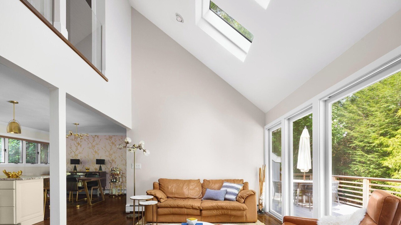 Photo of Livingroom in East Hampton