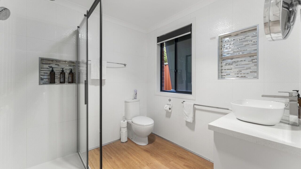 Photo of Bathroom in Magpie