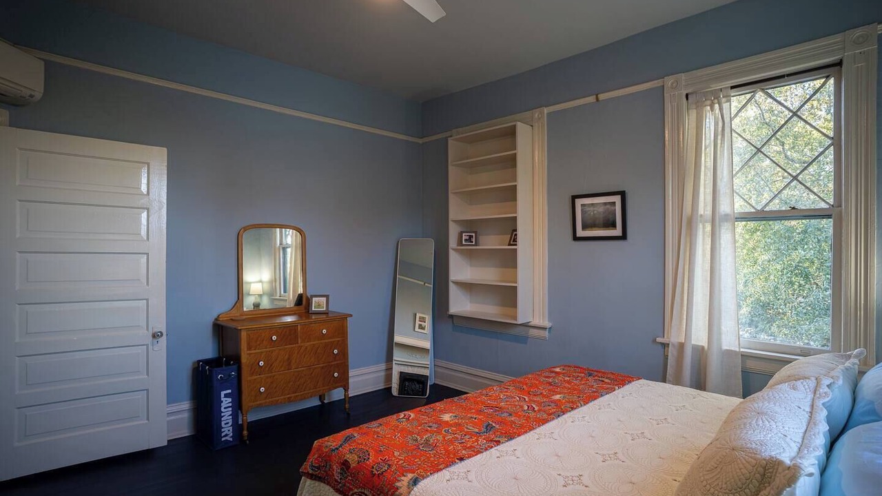 Photo of Bedroom in Summerville