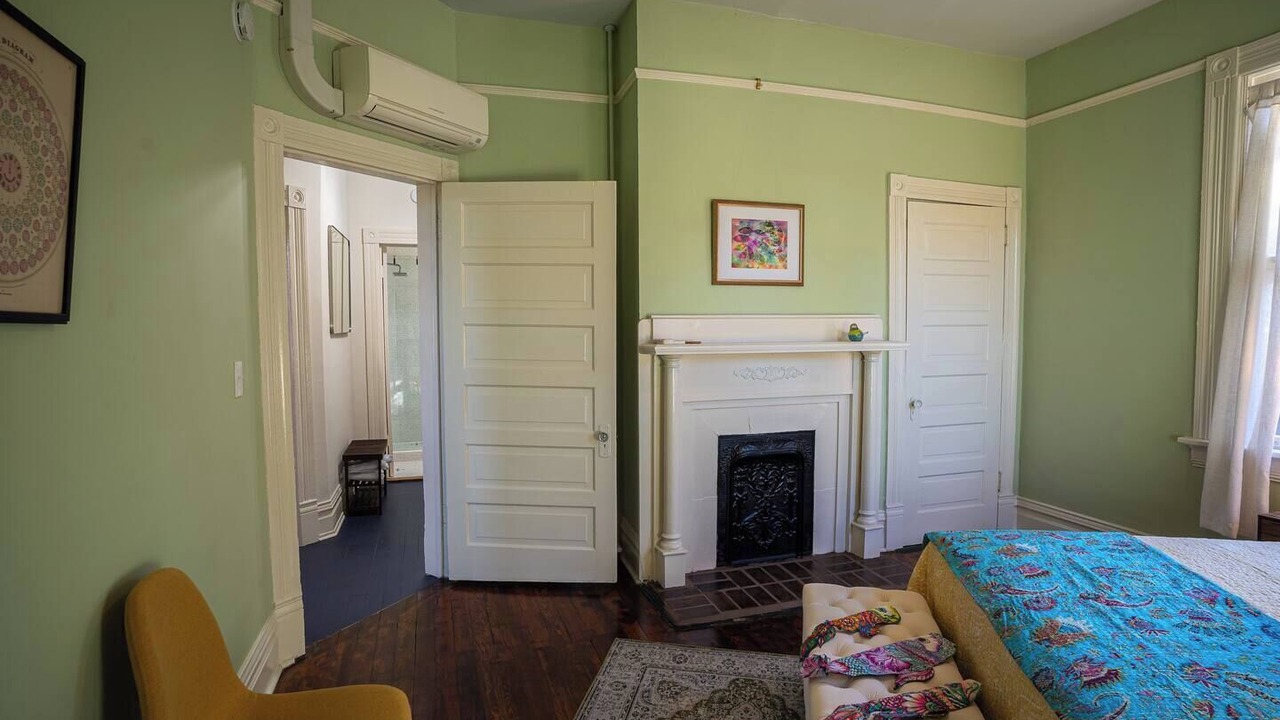 Photo of Bedroom in Summerville