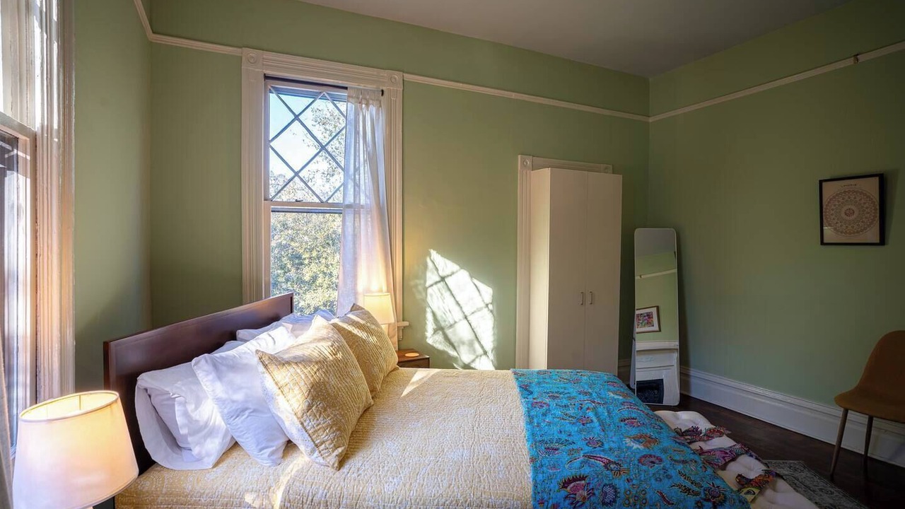 Photo of Bedroom in Summerville