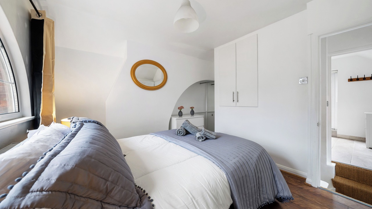 Photo of Bedroom in Gospel Oak
