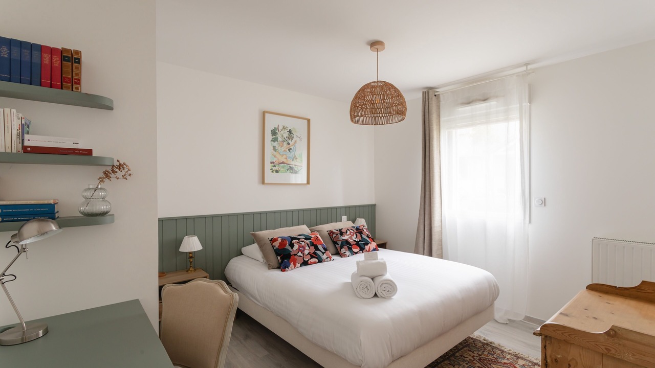 Photo of Bedroom in Rotheneuf-Le Pont