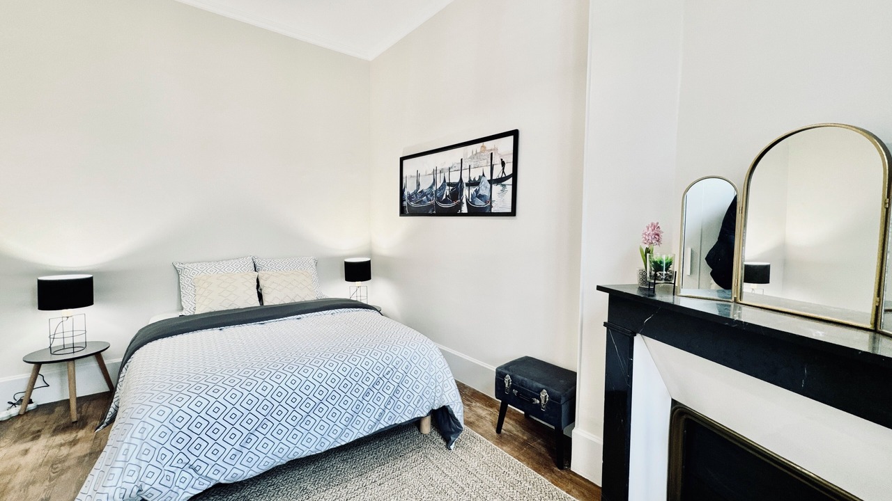 Photo of Bedroom in Sens