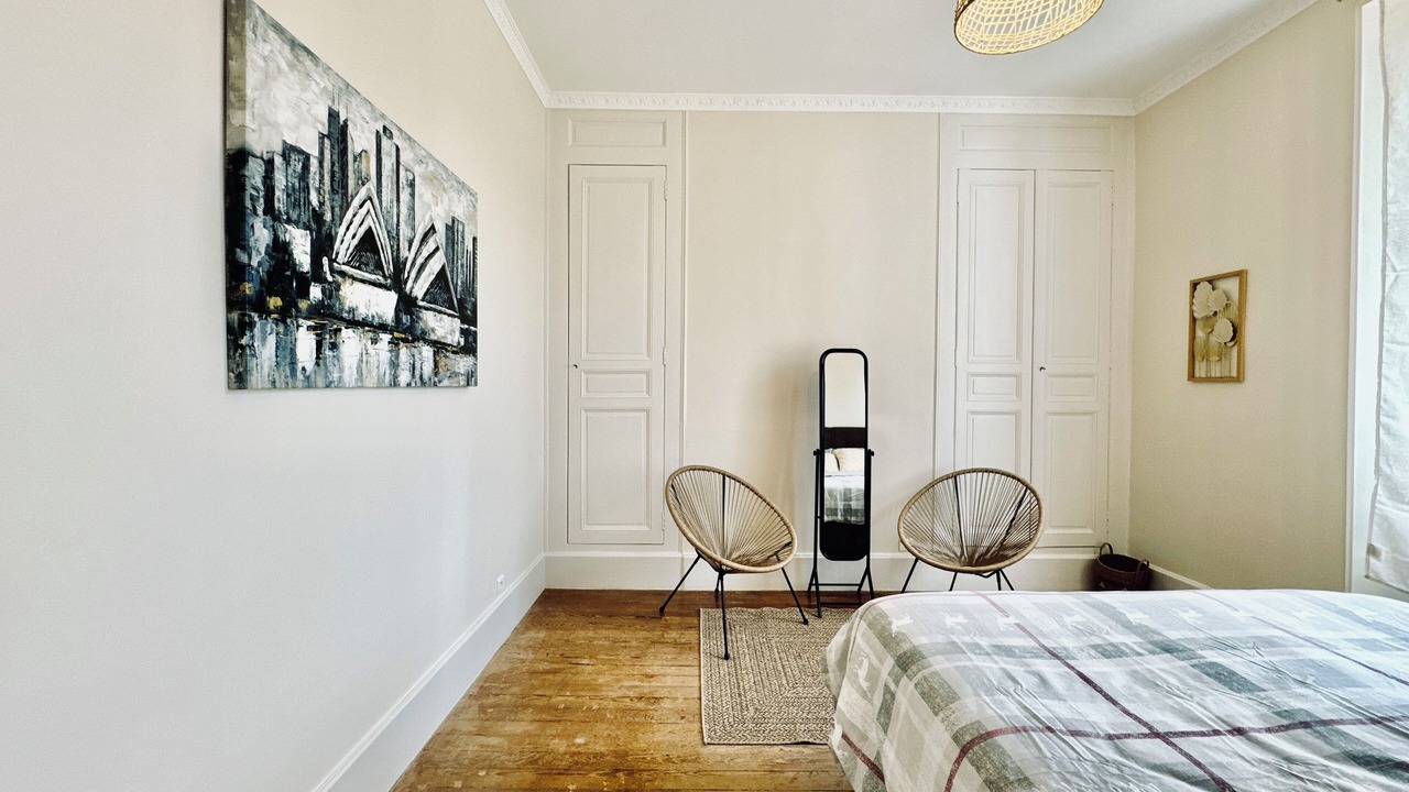 Photo of Bedroom in Sens