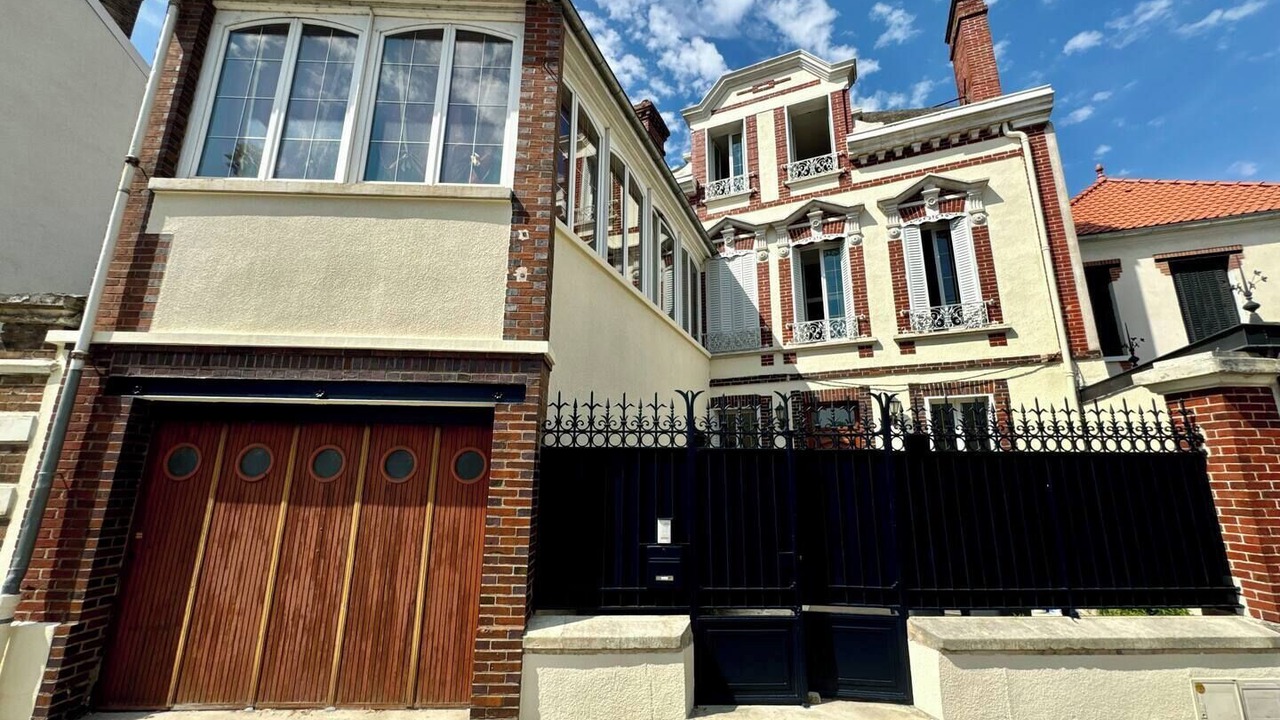 Photo of Outdoor in Sens