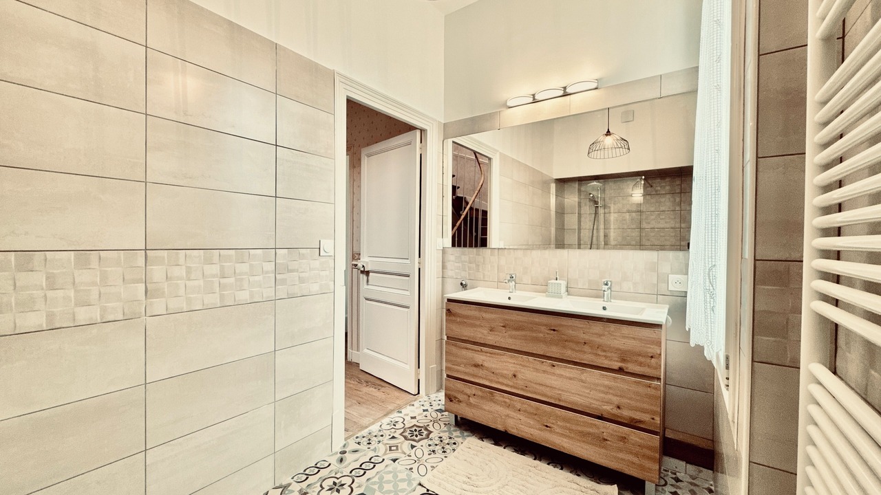 Photo of Bathroom in Sens