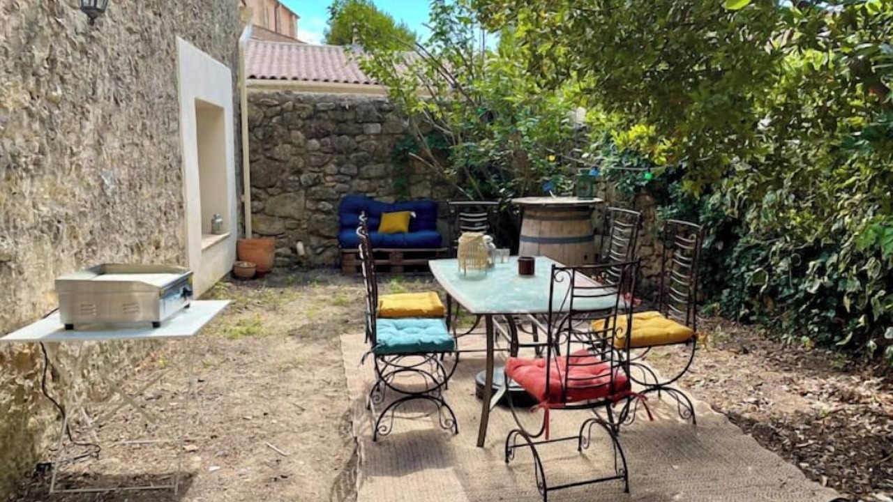 Photo of Outdoor in Poussan