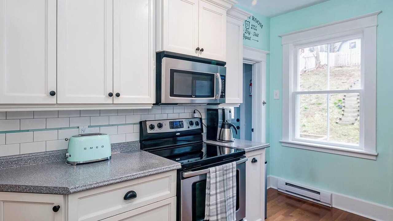 Photo of Kitchen in Waterford Valley