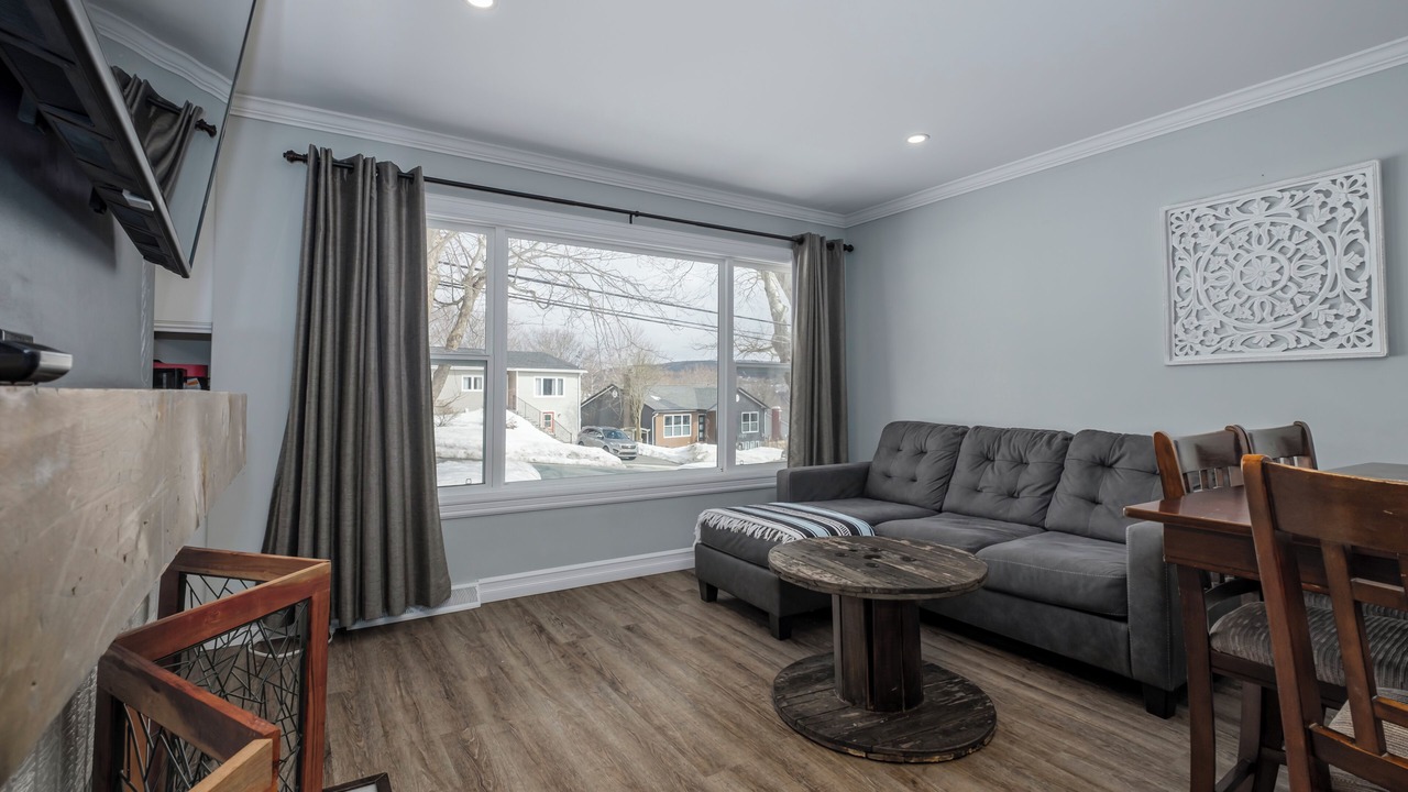 Photo of Livingroom in West End