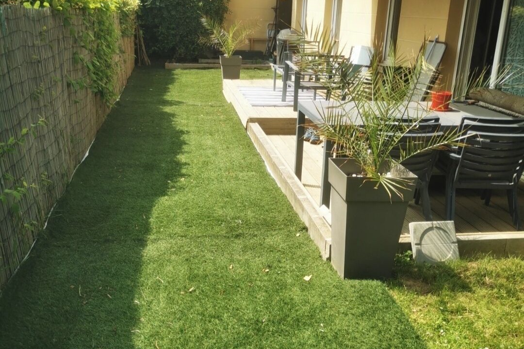 Photo of Outdoor in Trappes