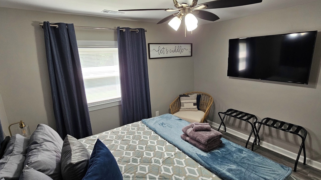 Photo of Bedroom in Buckroe Beach