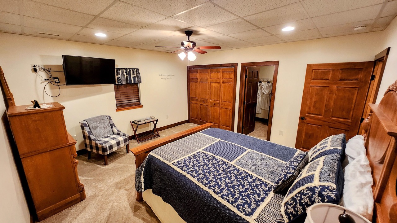 Photo of Bedroom in Old Town
