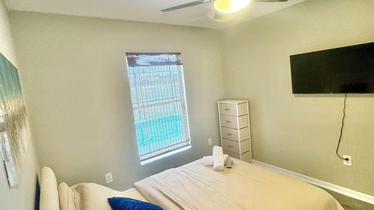 Photo of Bedroom in Eagle Pointe South