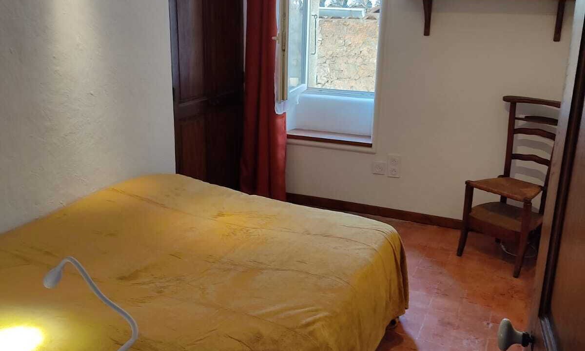 Photo of Bedroom in Malemort-du-Comtat