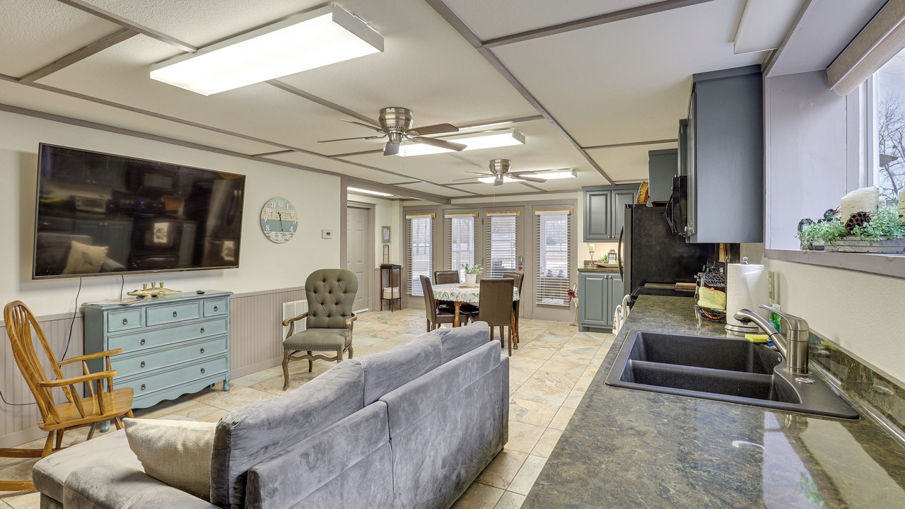 Photo of Livingroom in Jefferson