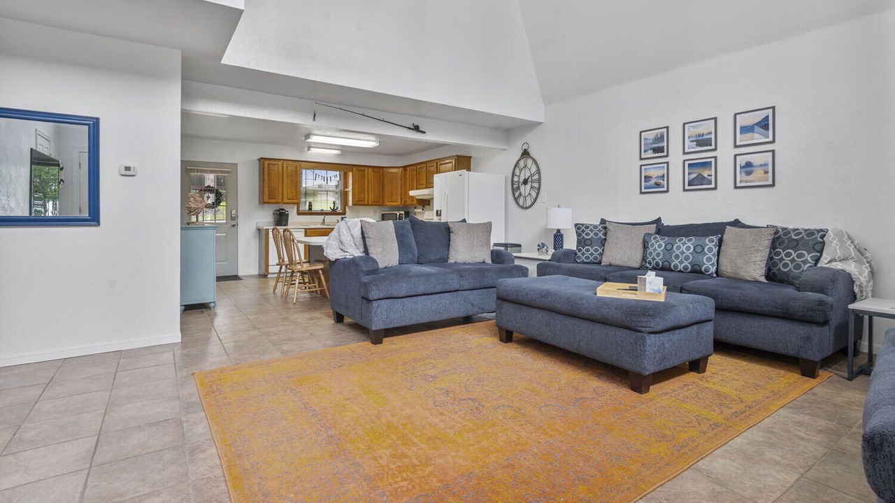 Photo of Livingroom in Jasper