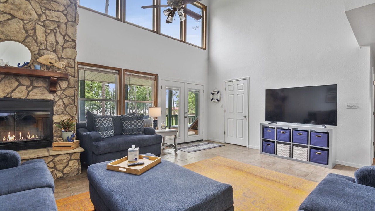 Photo of Livingroom in Jasper
