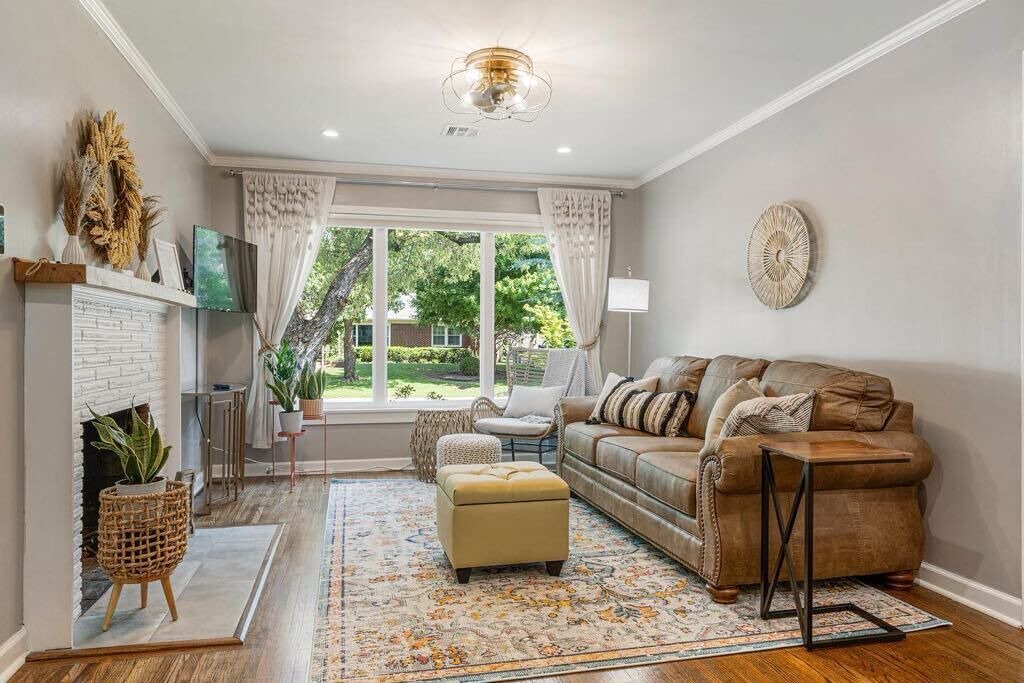 Photo of Livingroom in Tulsa