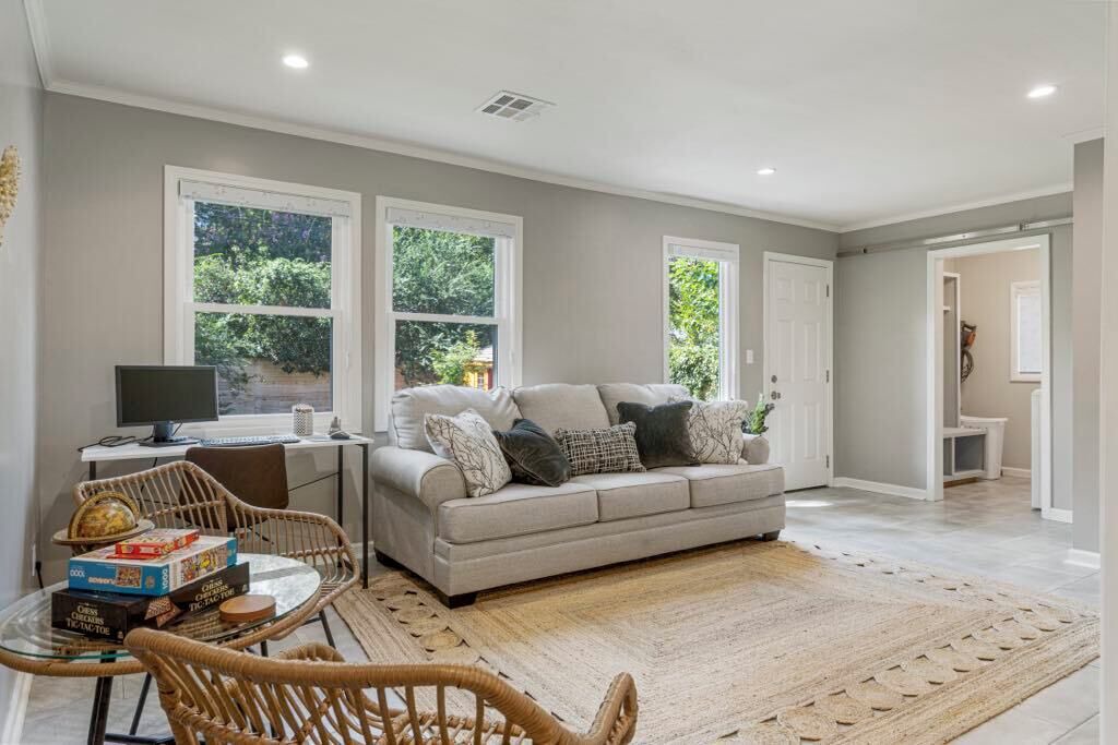 Photo of Livingroom in Tulsa