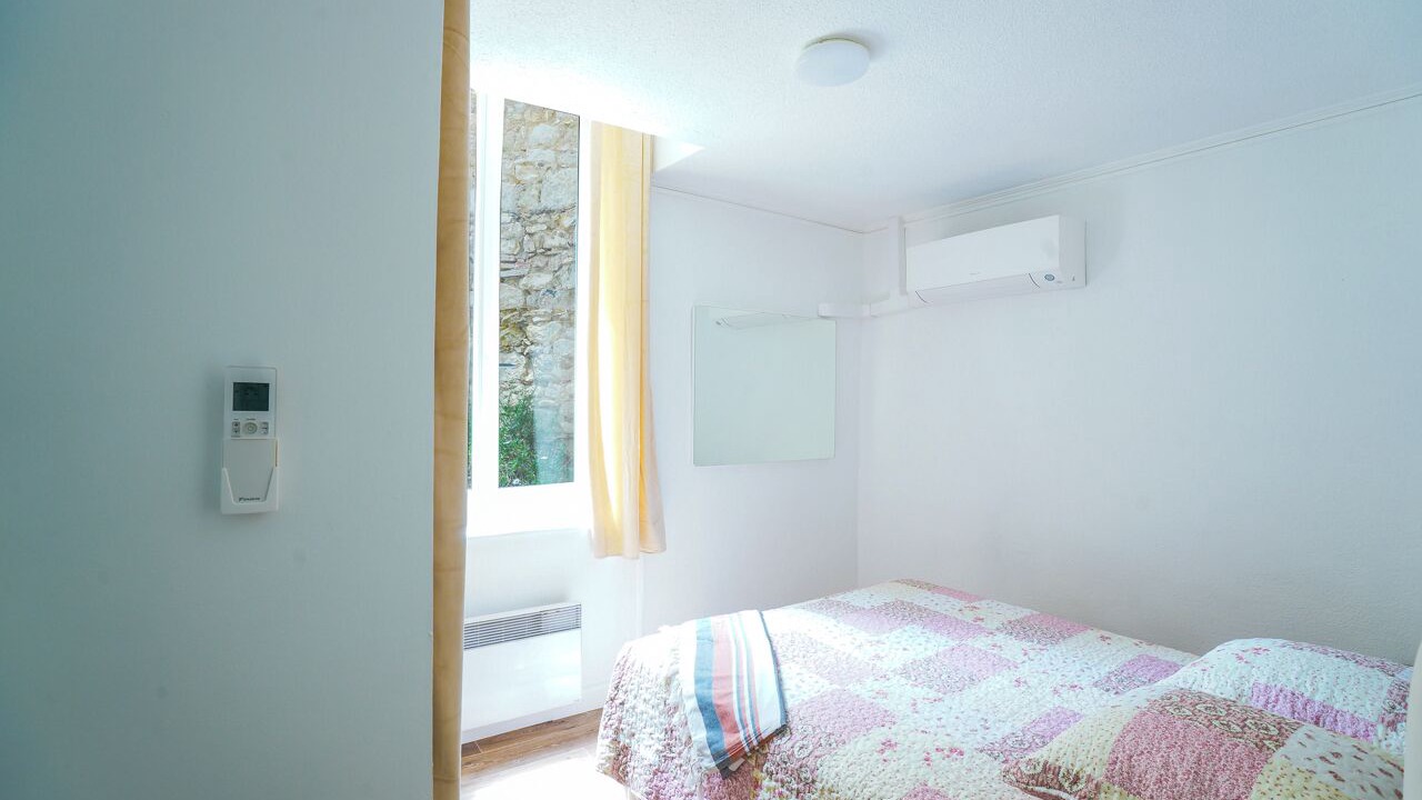 Photo of Bedroom in Cite