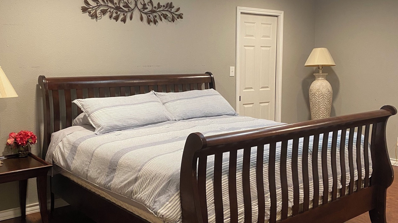 Photo of Bedroom in Redlick