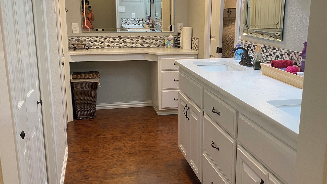 Photo of Bathroom in Redlick