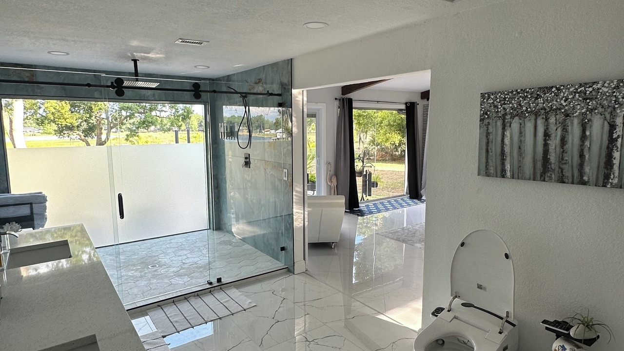 Photo of Bathroom in Lutz