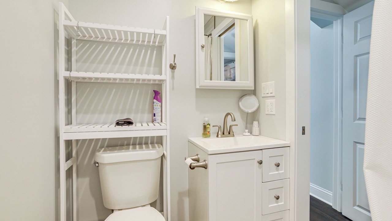 Photo of Bathroom in Clarklake