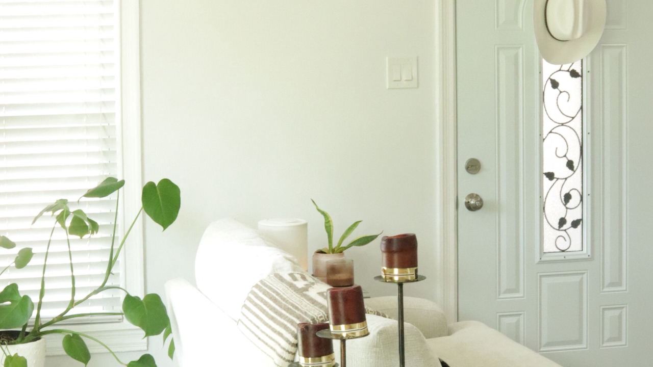 Photo of Livingroom in Cedar Crest