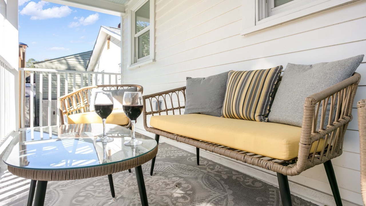 Photo of Patio Balcony in Natchez