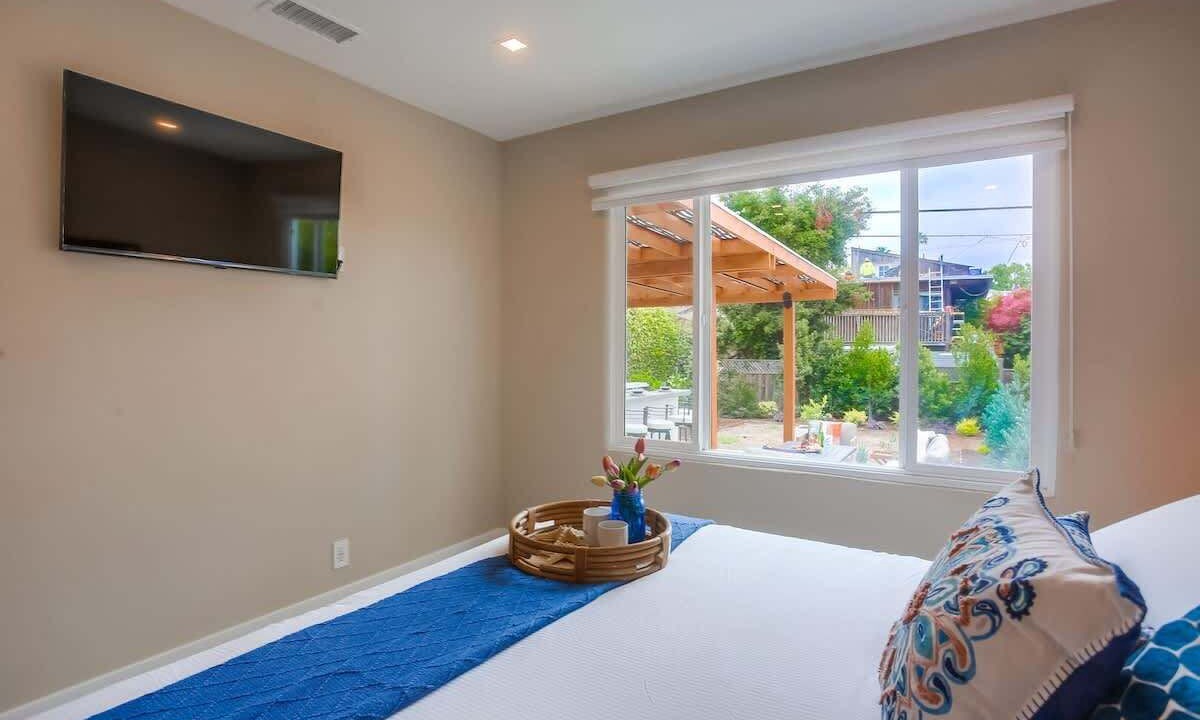 Photo of Bedroom in Beach Barber Tract