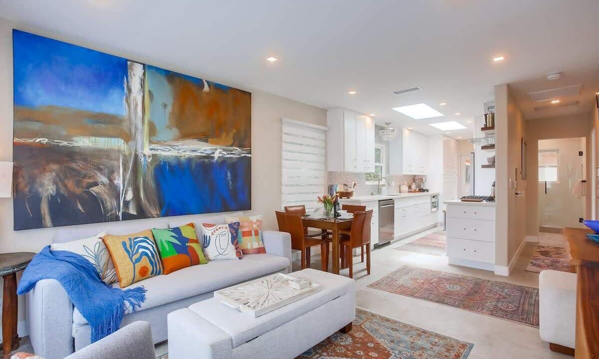 Photo of Livingroom in Beach Barber Tract