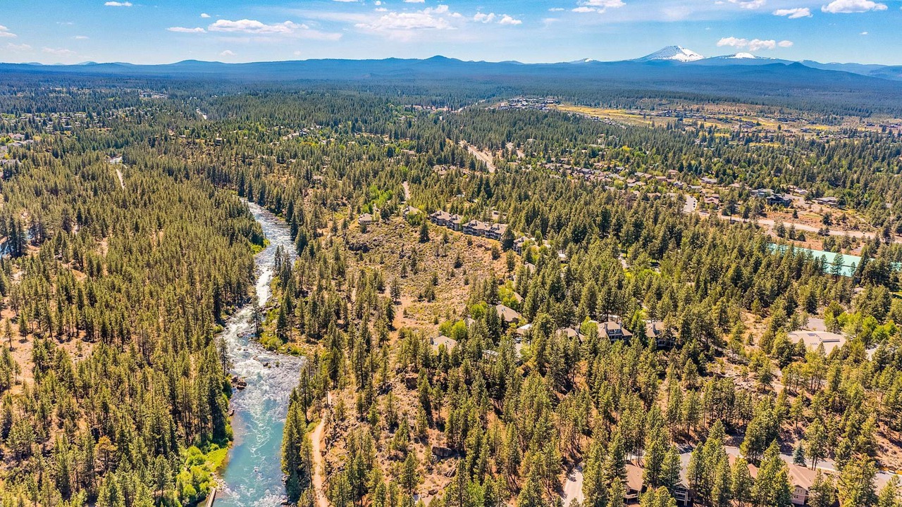 Photo of Outdoor in Century West