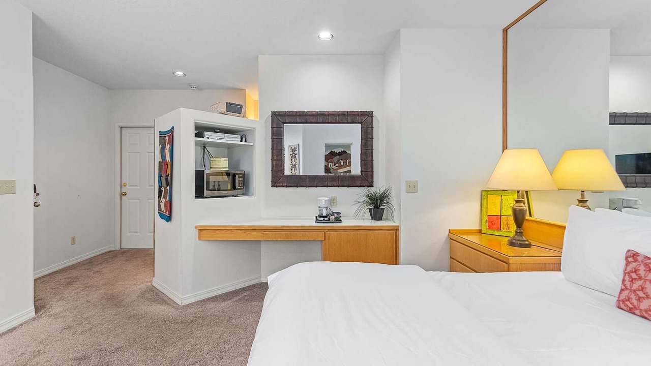 Photo of Bedroom in Century West
