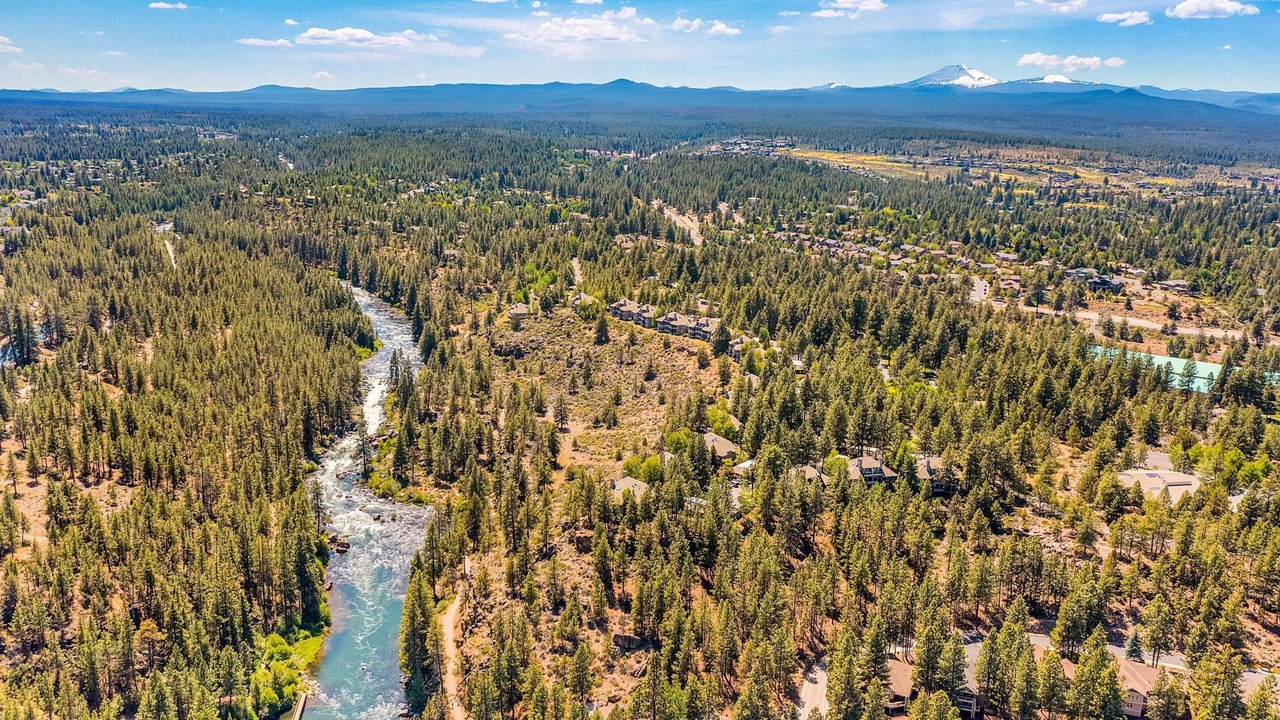 Photo of Outdoor in Century West