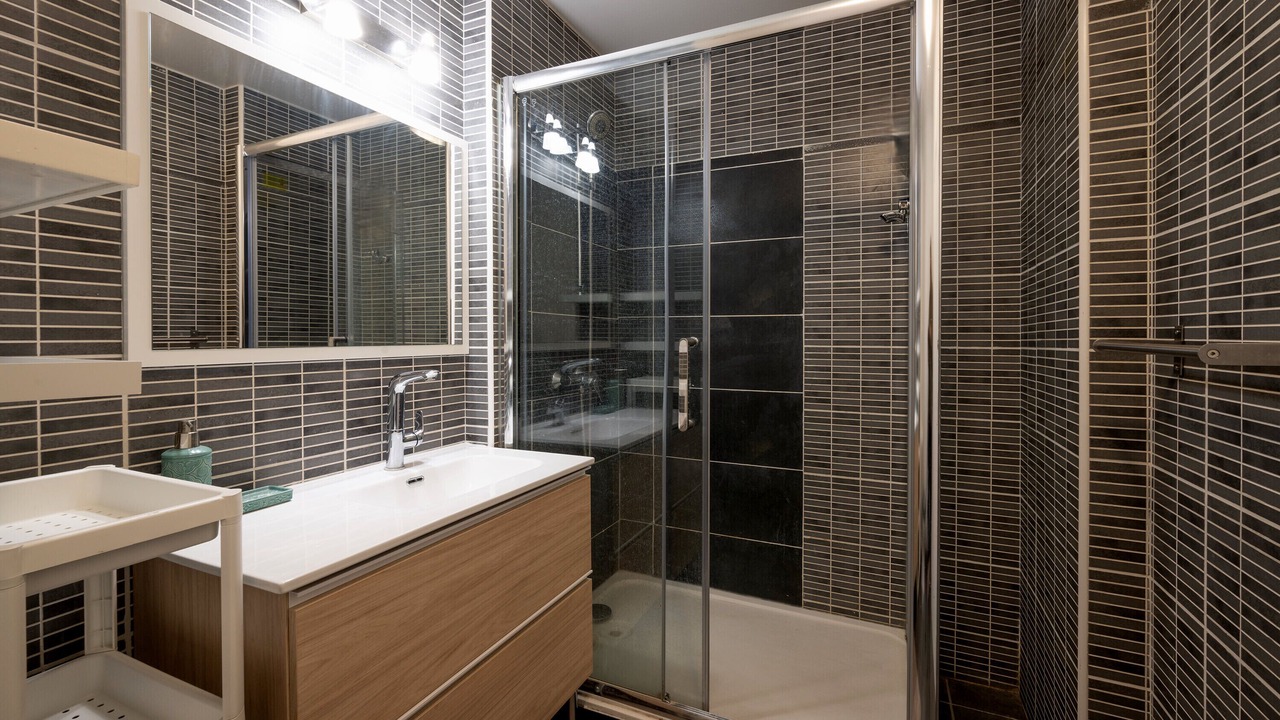 Photo of Bathroom in Saint-Denis