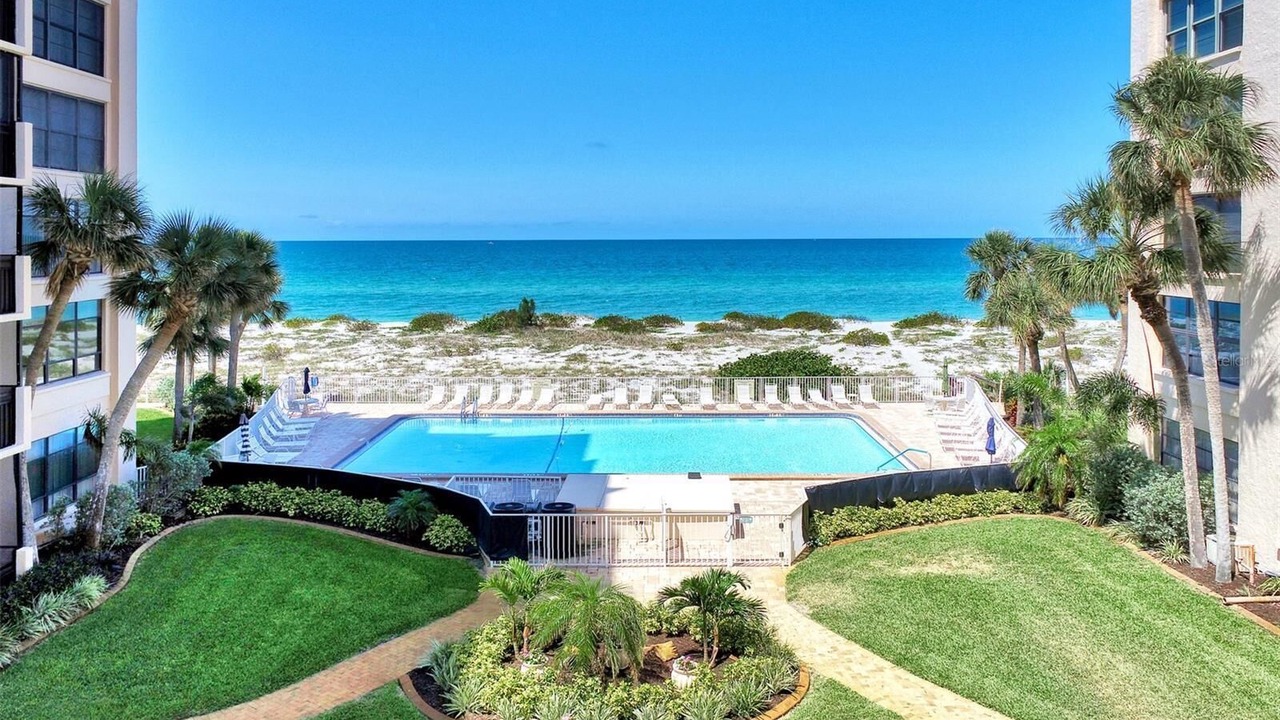 Photo of Outdoor in Golden Beach