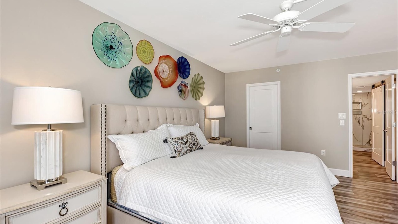 Photo of Bedroom in Golden Beach