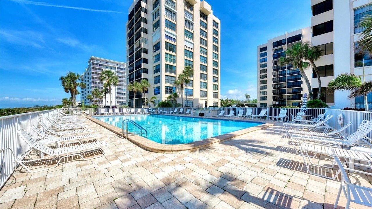 Photo of Outdoor in Golden Beach