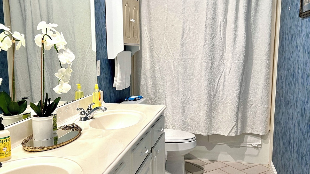 Photo of Bathroom in Friendswood