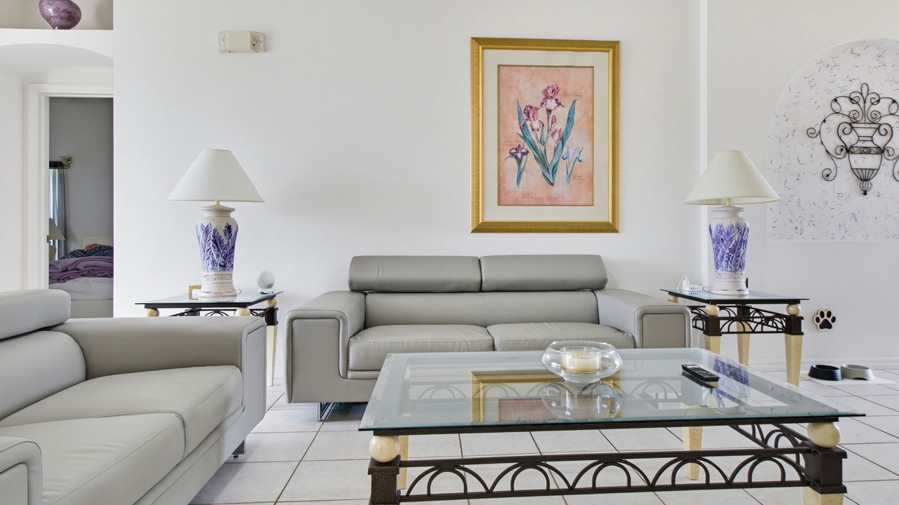 Photo of Livingroom in Crescent Lakes