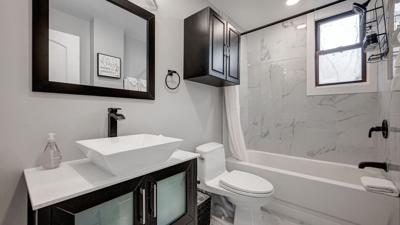 Photo of Bathroom in Bucktown