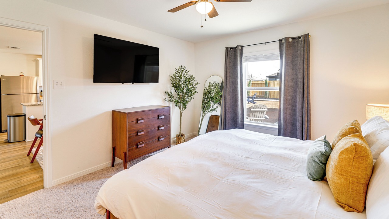 Photo of Bedroom in Medina Valley